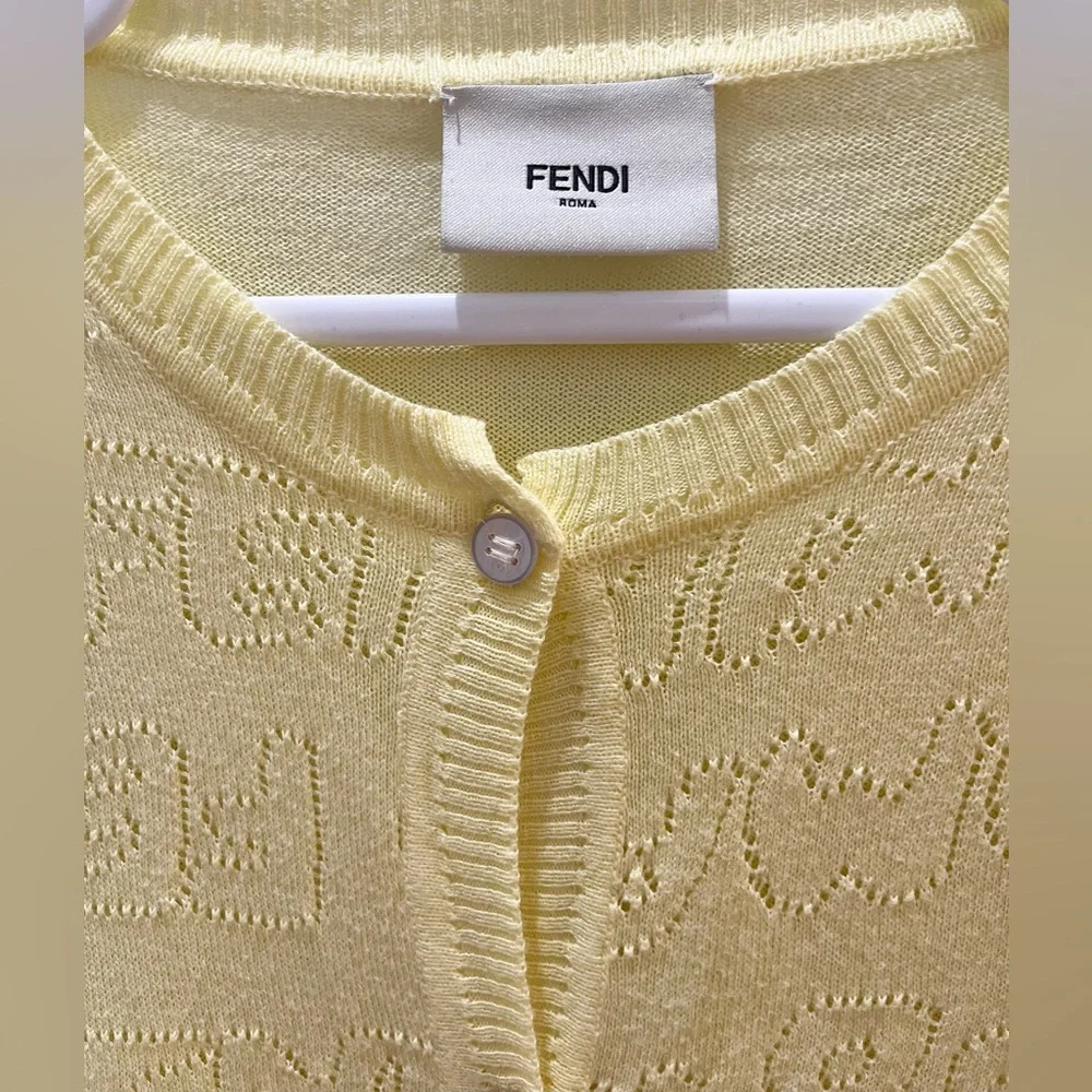 Fendi Junior Girls Yellow Cotton Cardigan Fendi Motif Made in Italy Size 8A - Picture 6 of 11